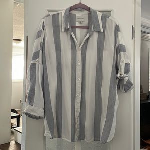 American Eagle oversized button down, size small, grey and white stripes